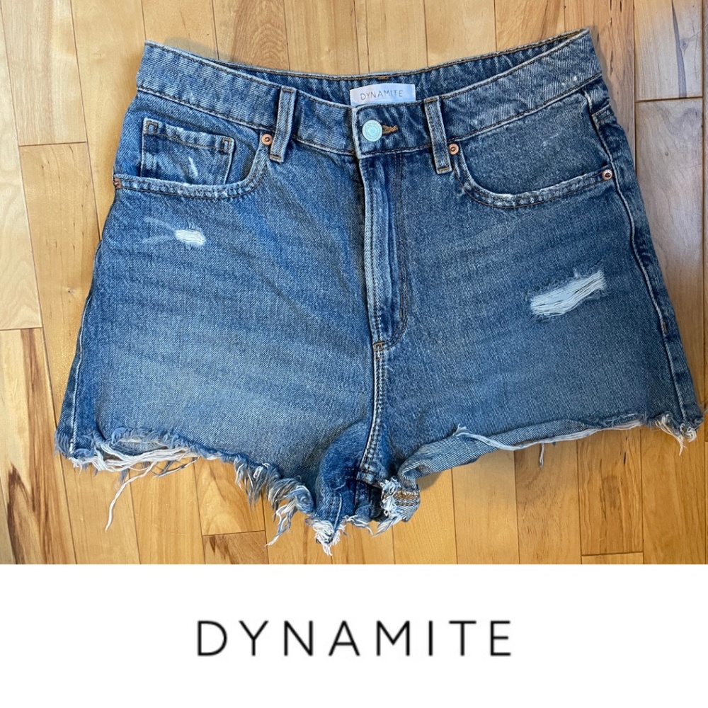 Dynamite Jean Shorts, Size 28